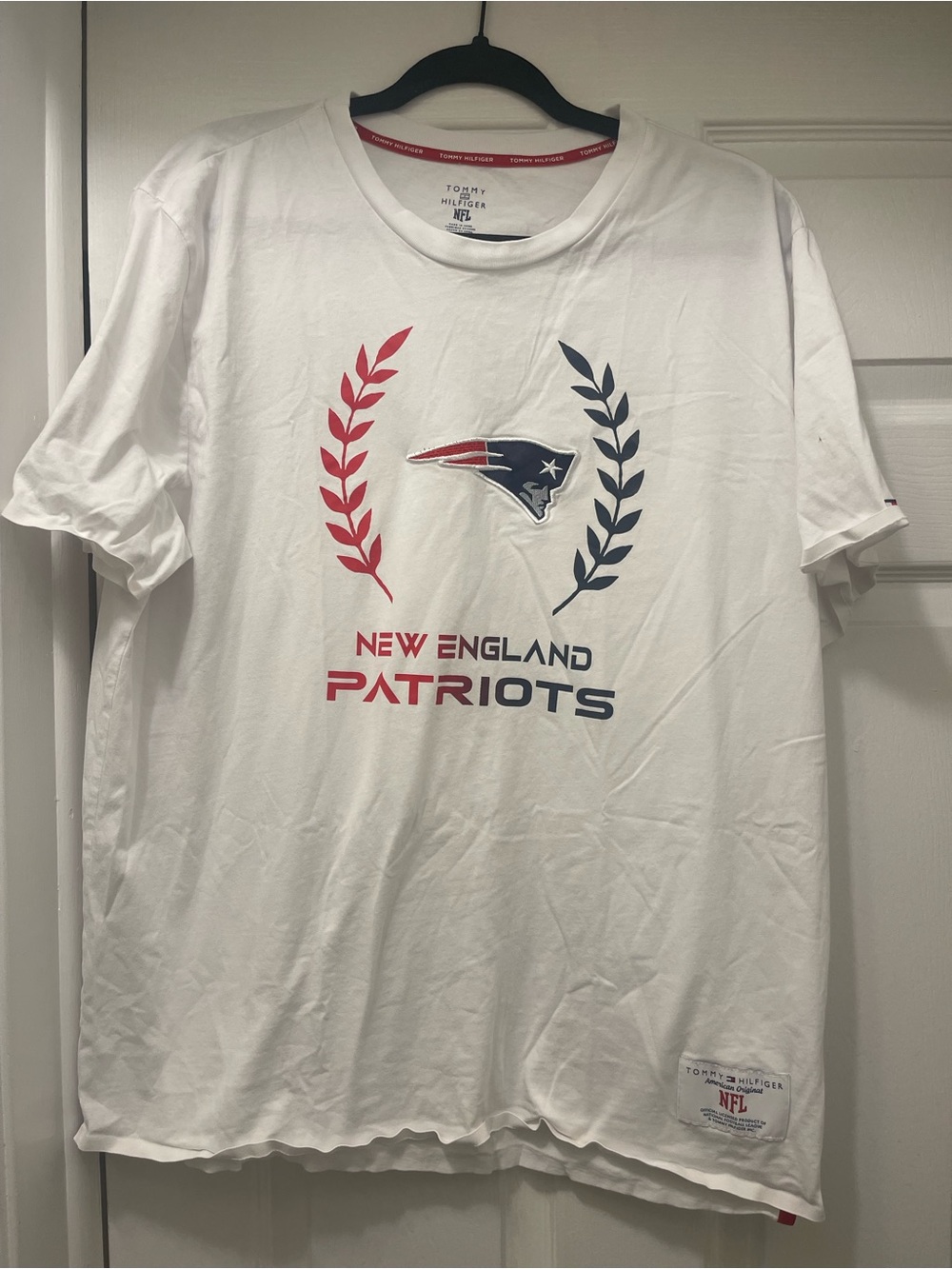 Tommy Hilfiger NFL New England Patriots Graphic T-Shirt Men’s XL